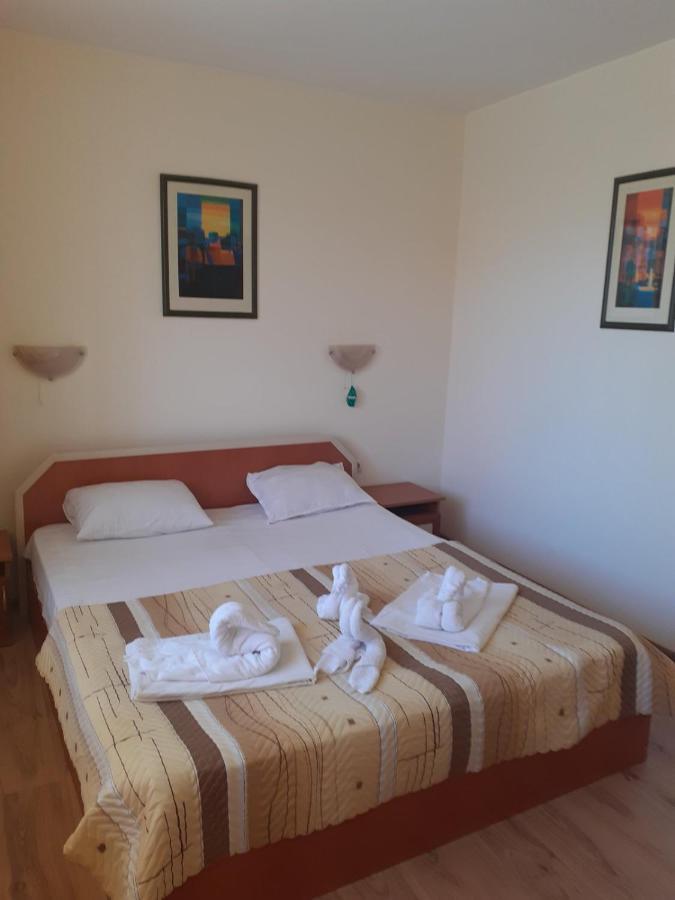 Hotel Stoyanov Ravda Ngoại thất bức ảnh